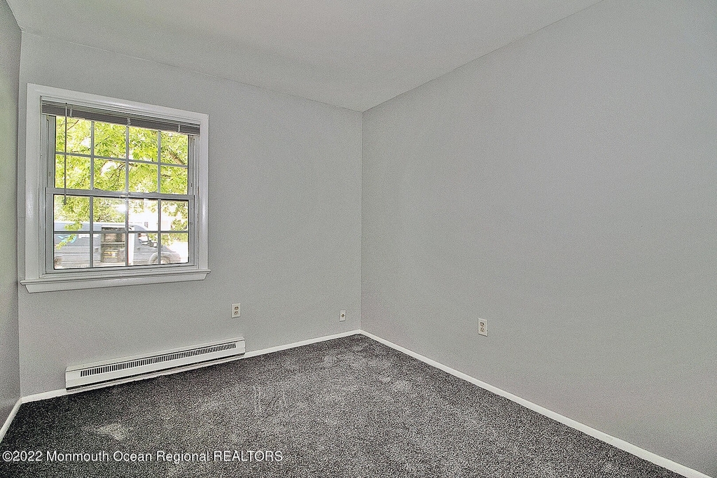 343 Tuscarora Avenue - Photo 9