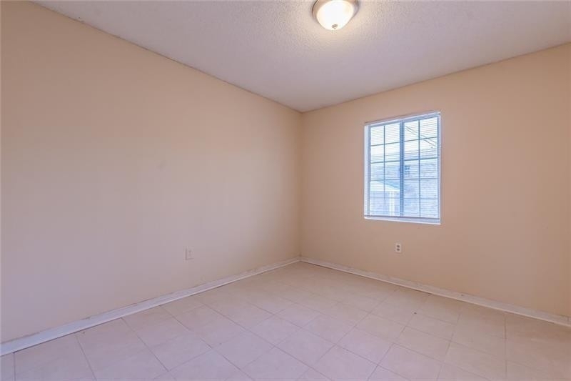 2060 Alison Court - Photo 13