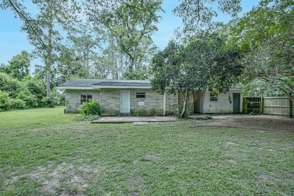 1525 Blountstown - Photo 17