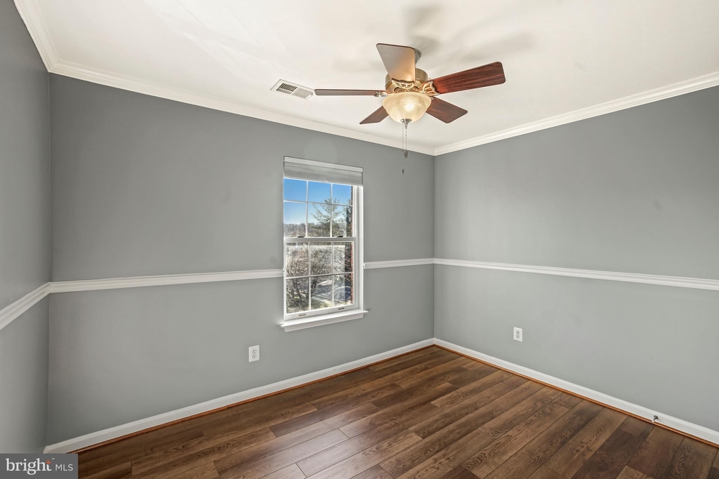 3747 Tonbridge Place - Photo 11