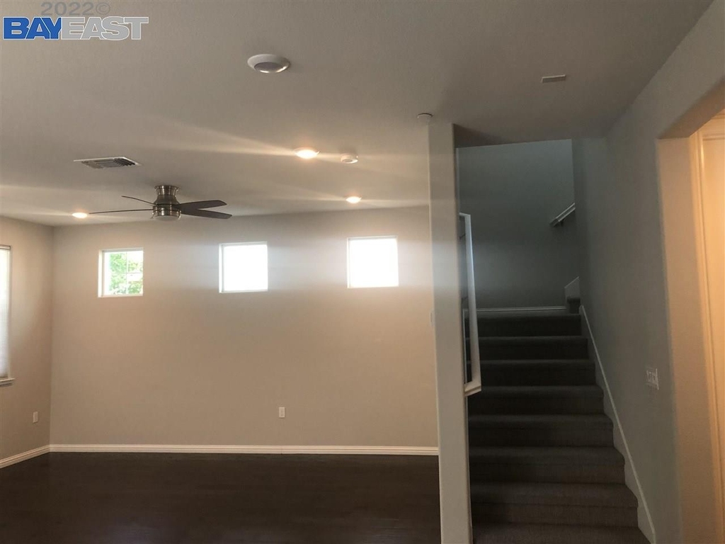 110 Chives Way - Photo 11