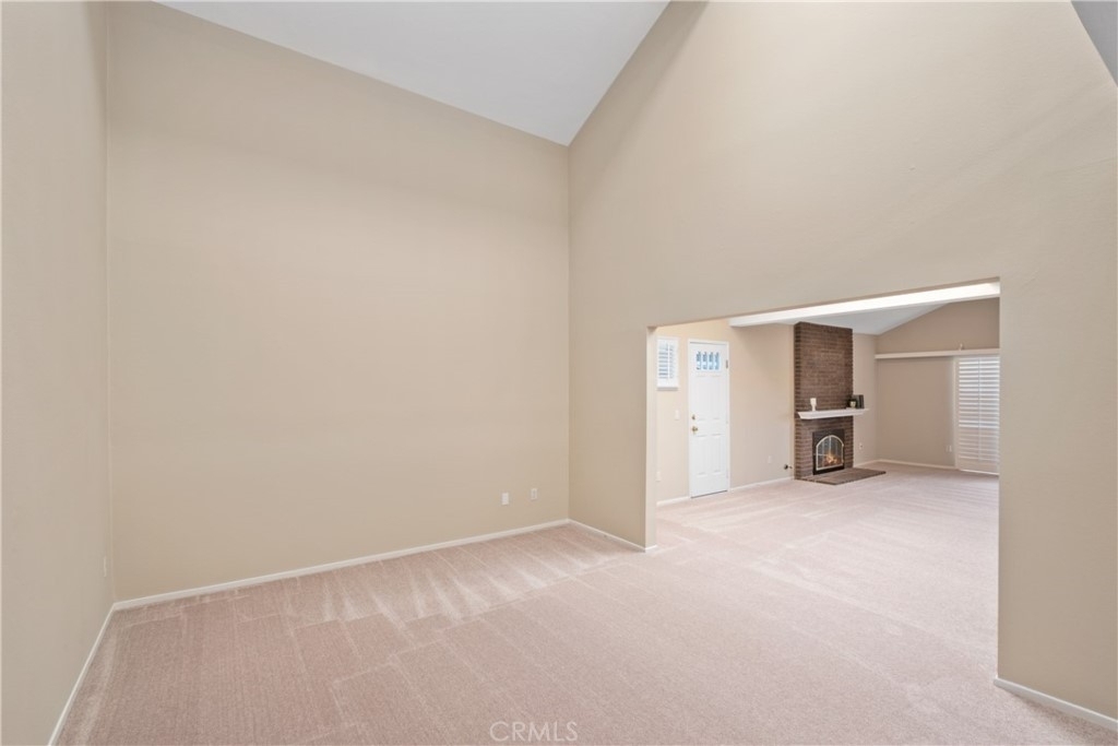 31 Ticknor Place - Photo 5