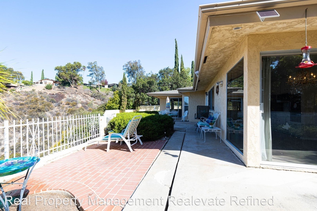 5240 Le Barron Road - Photo 41