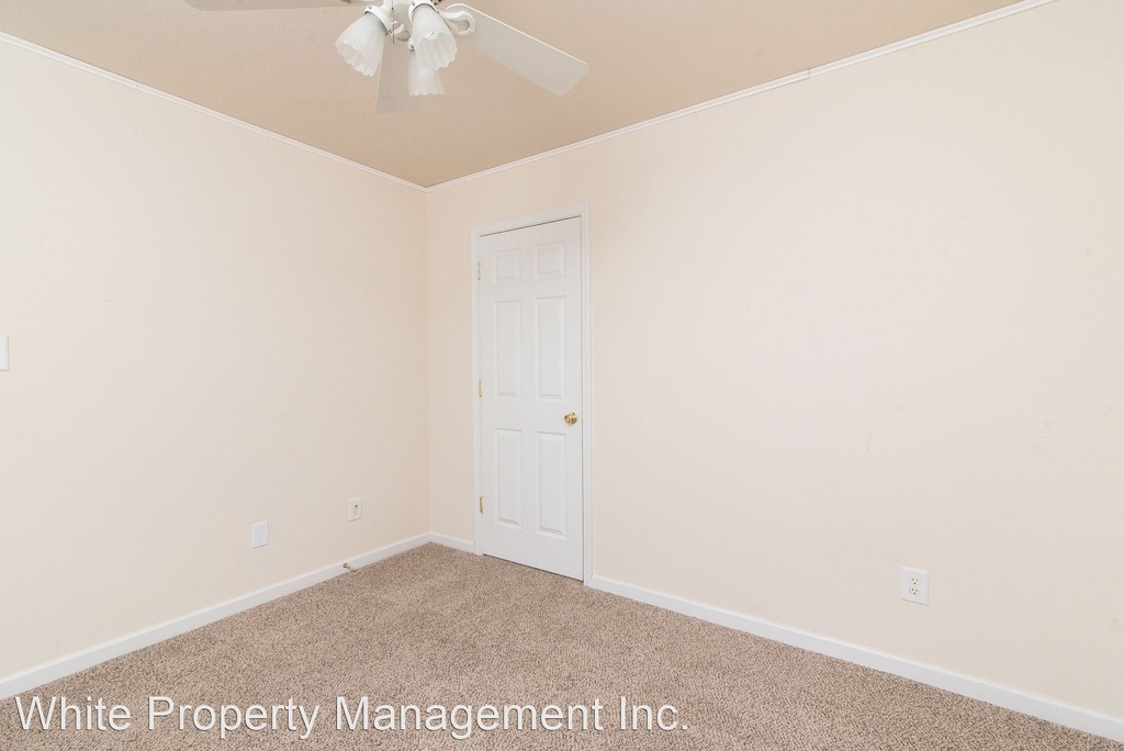 2836 Oasis Lane - Photo 16