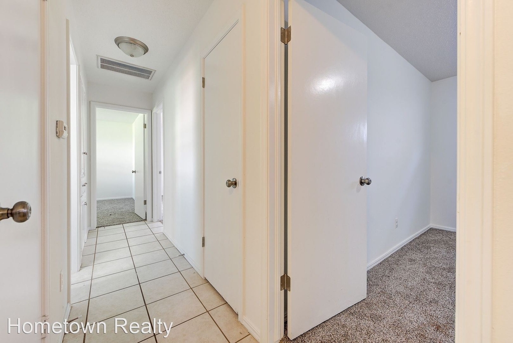 3425 N Ridgewood Drive - Photo 19