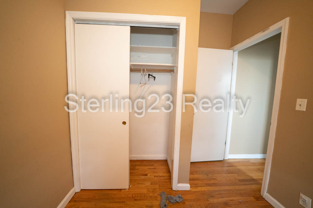 32-18 34th Street - Photo 12