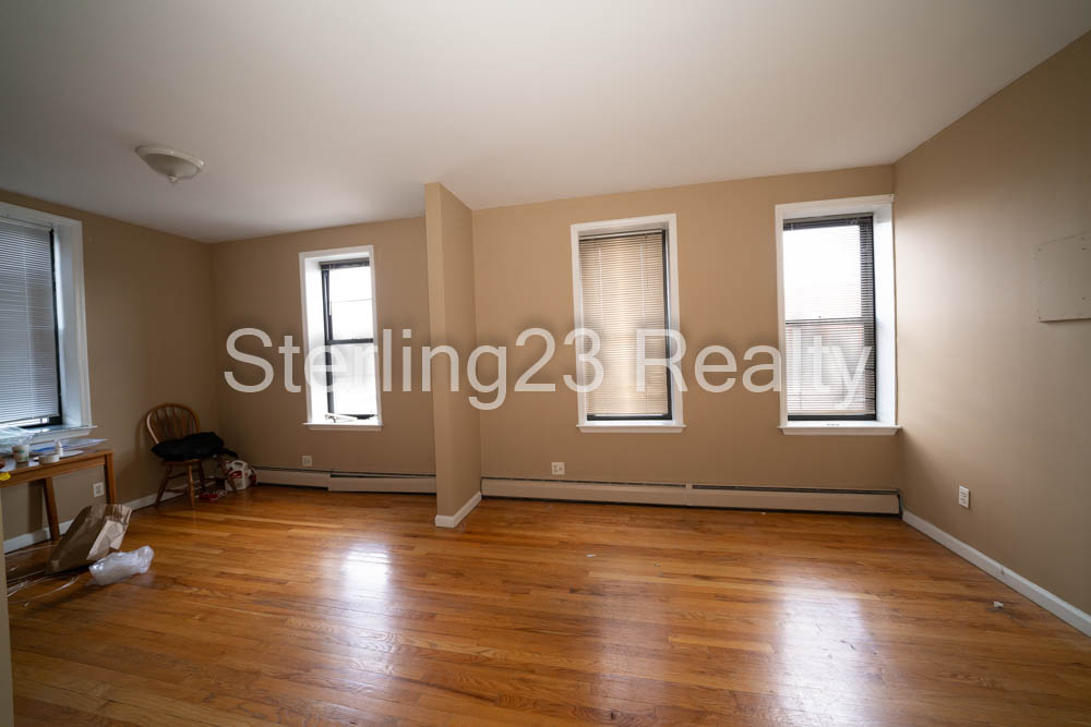 32-18 34th Street - Photo 6