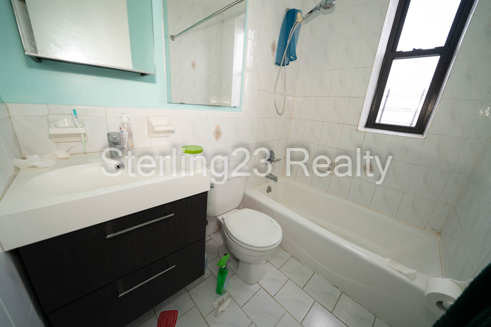 32-18 34th Street - Photo 9