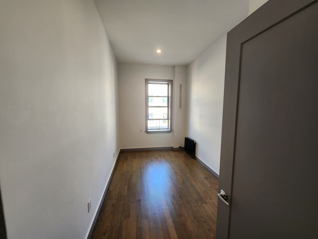 560 West 163rd Street - Photo 2