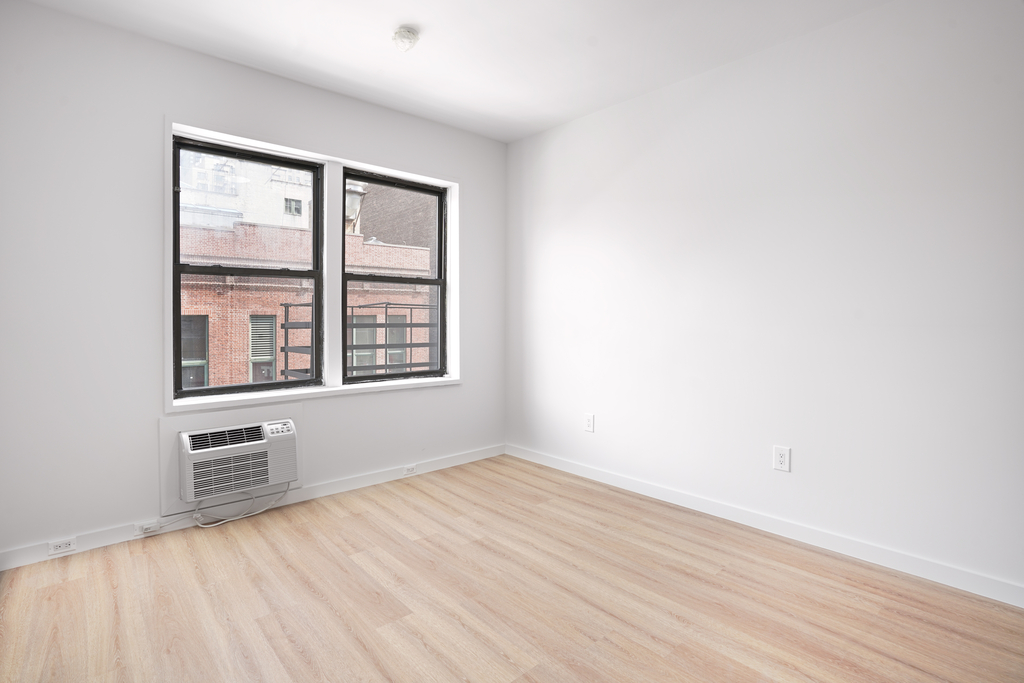 446 West 55th Street - Photo 0