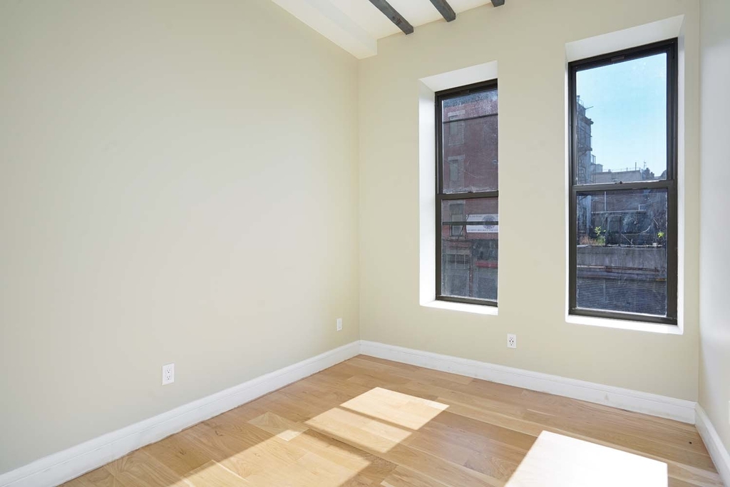 485 Nostrand Avenue - Photo 6