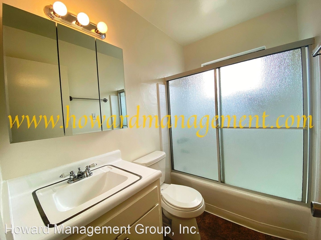 10206 Regent Street - Photo 10