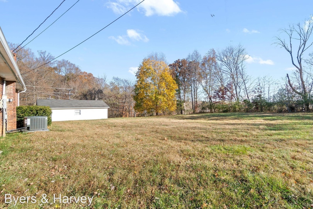 2971 Trenton Road - Photo 32