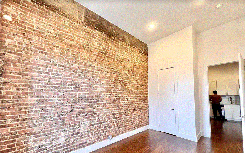 1047 Bedford Avenue - Photo 2