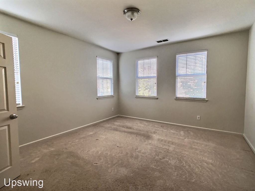 644 Valley Oak Terrace - Photo 10