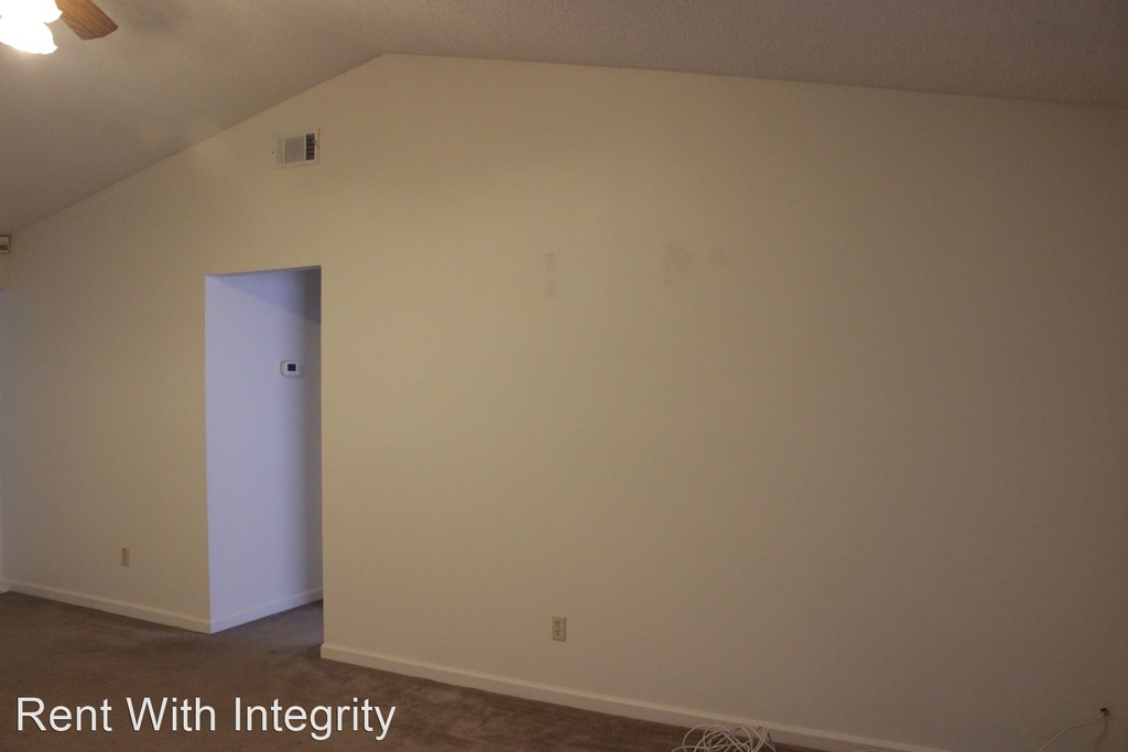 2844 Gulfwind Drive North - Photo 2