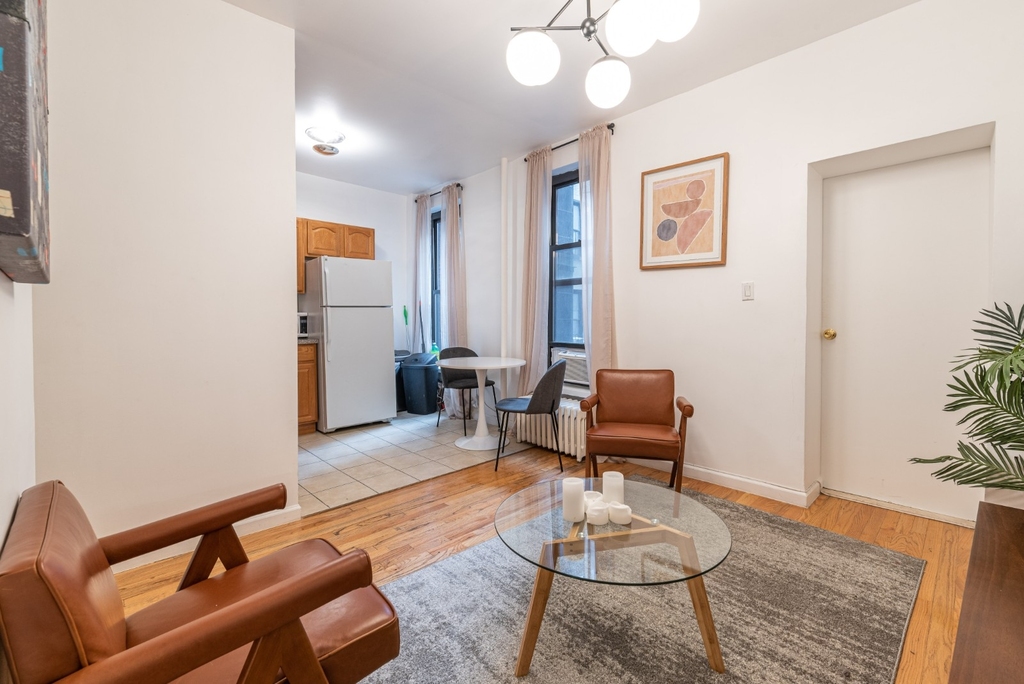 146 East 56th Street - Photo 2