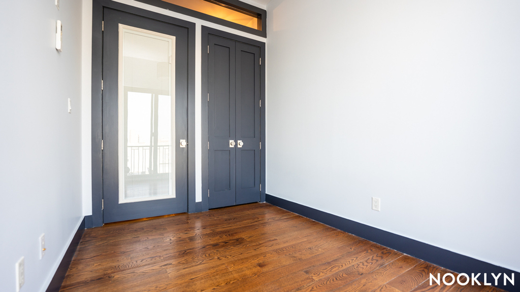 269 Meserole Street - Photo 7