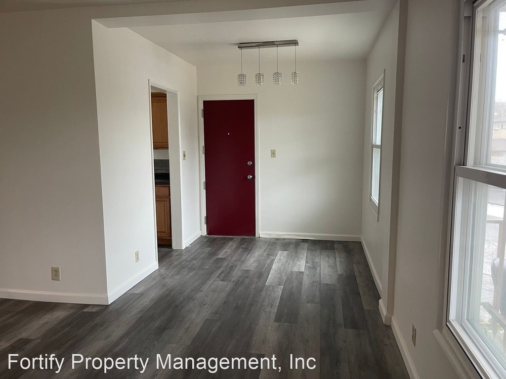 3401 W 84th Place - Photo 4