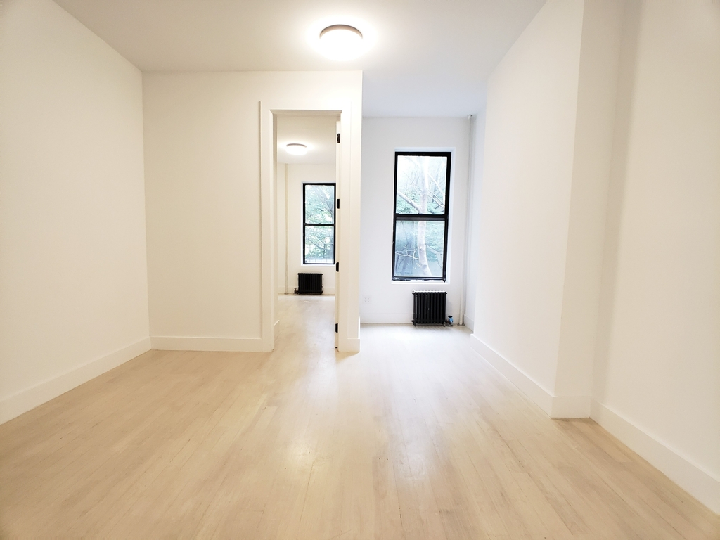 750 Washington Avenue - Photo 3