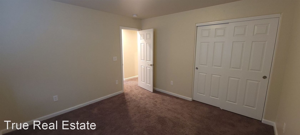 4551 Rutledge St - Photo 6