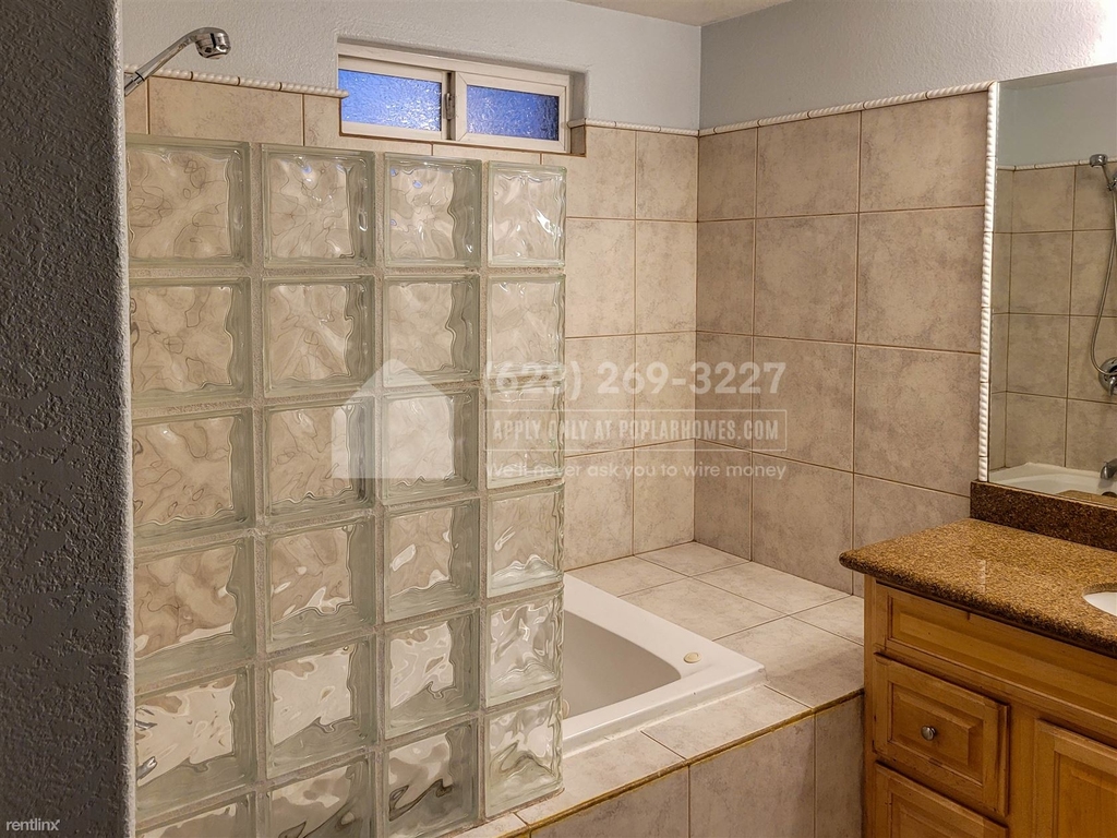 7791 Shadyglade Lane - Photo 12