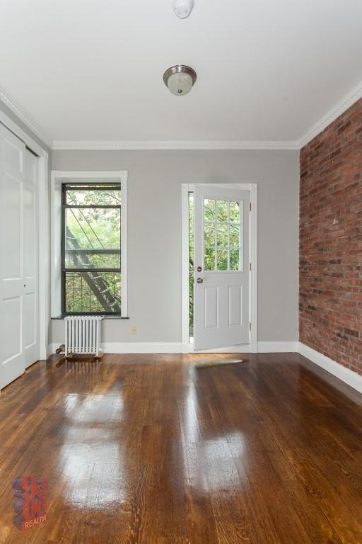 309 East 8th Street - Photo 3