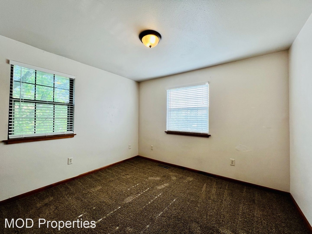 5335 N. Newton Street - Photo 18