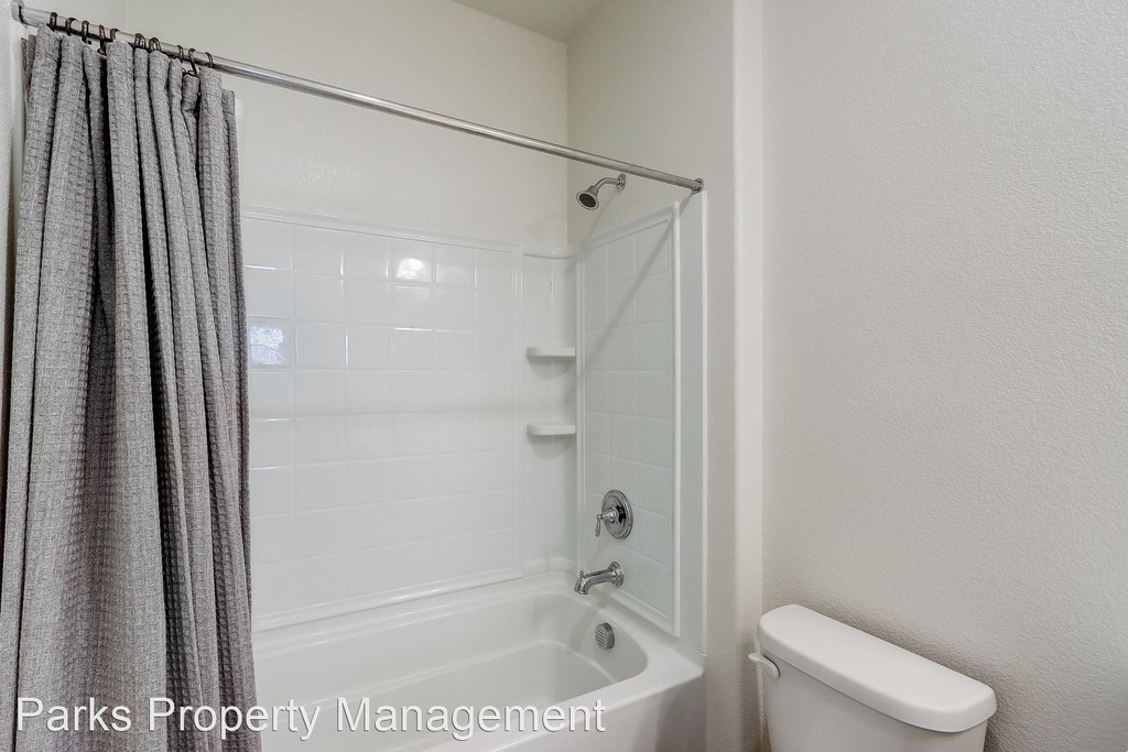 462 Avanti Way - Photo 10