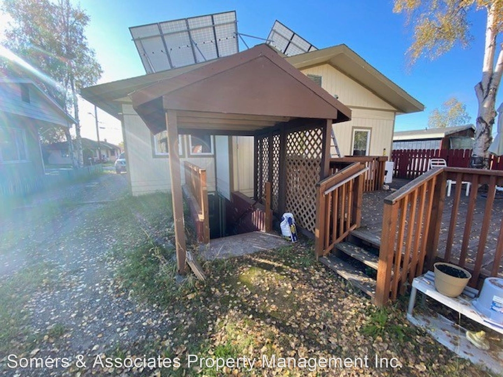 310 18th Ave - Photo 12