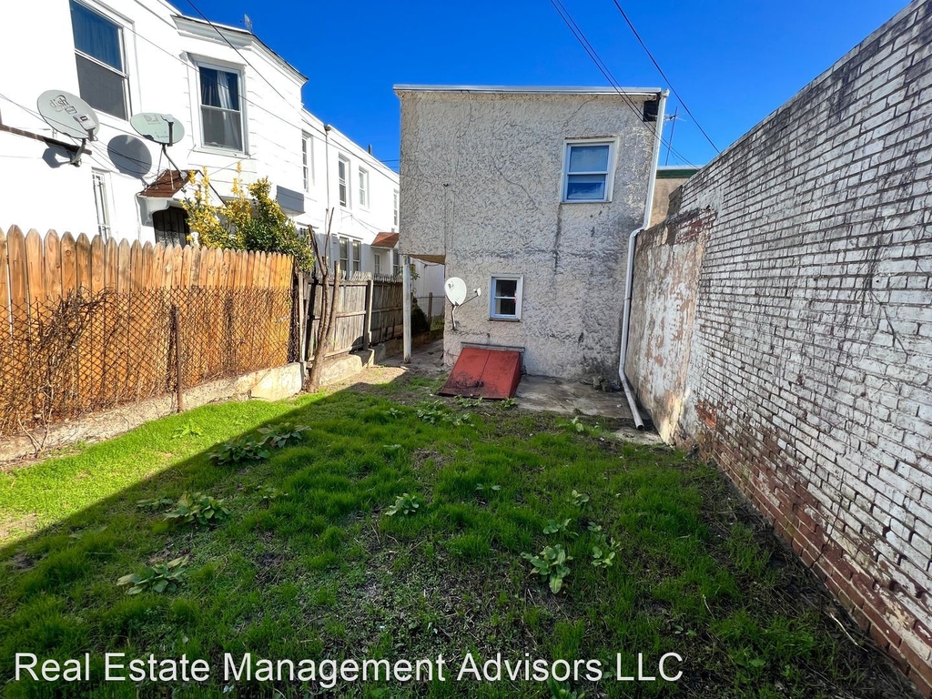 440 N Gross St - Photo 5