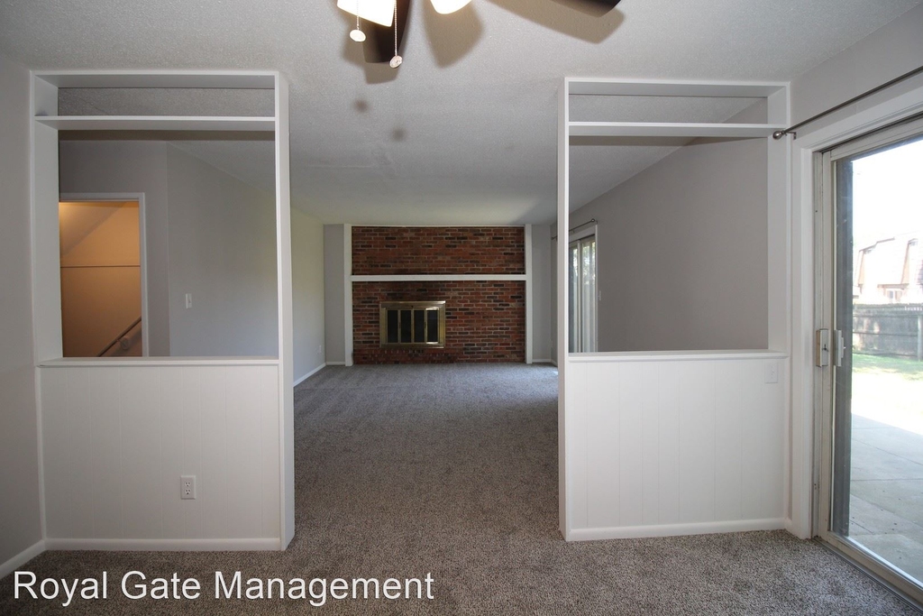 10720 W 88th Terrace - Photo 6