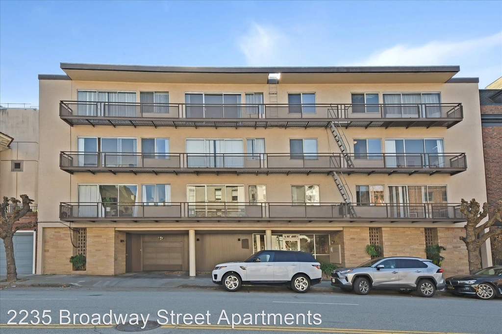 2235 Broadway Street - Photo 19