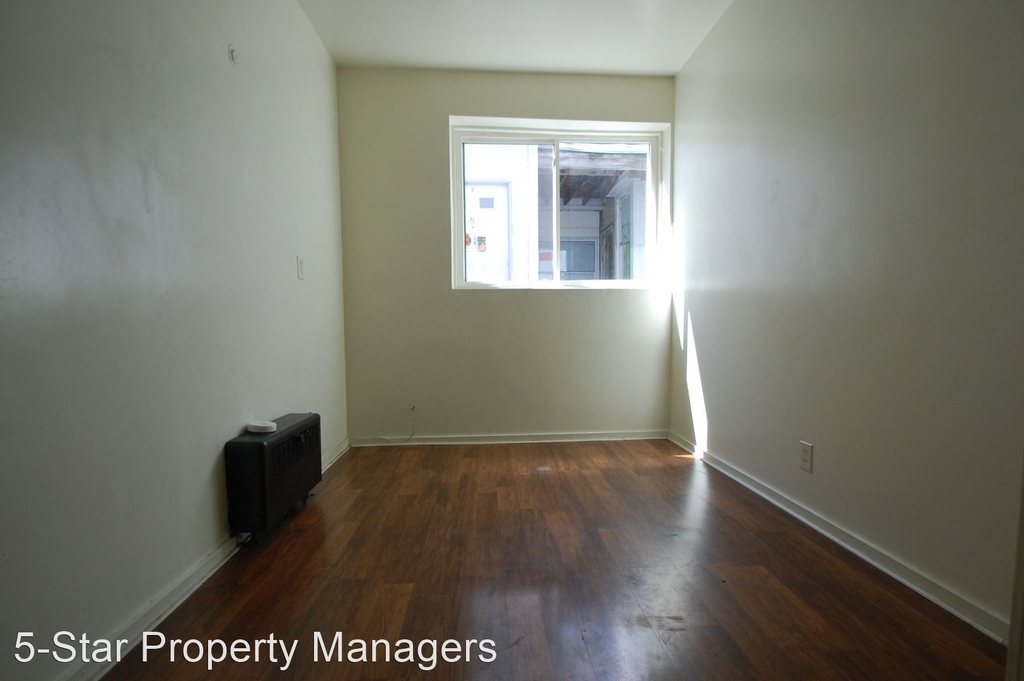 304 E Lincoln Ave - Photo 4