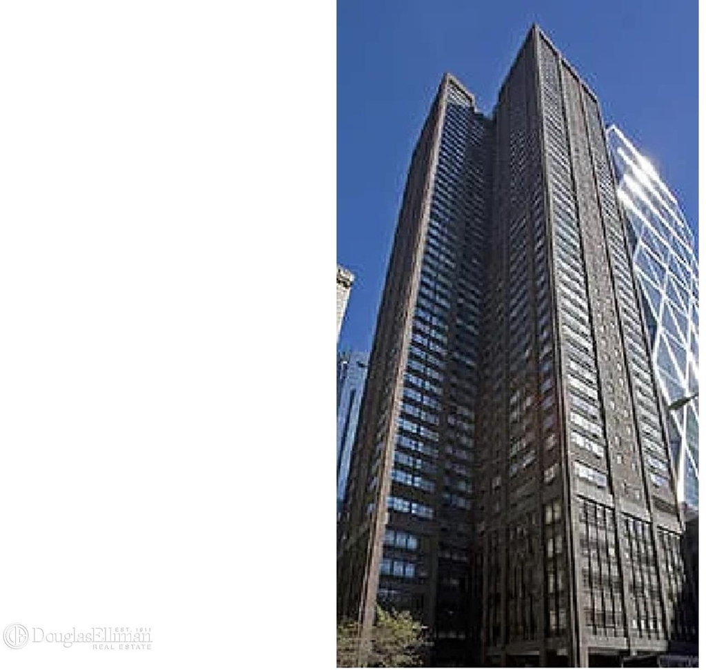 322 W 57th St - Photo 8