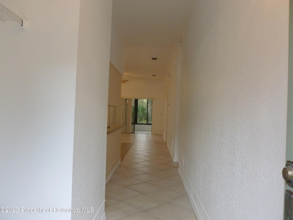 7100 River Run Boulevard - Photo 8