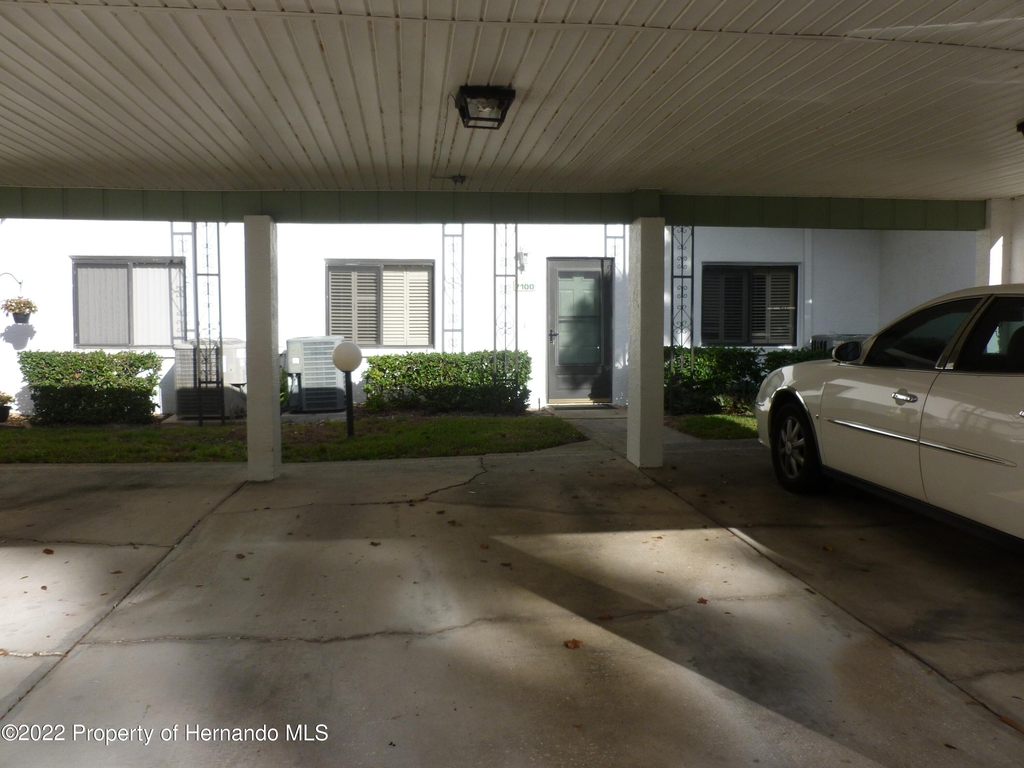 7100 River Run Boulevard - Photo 3