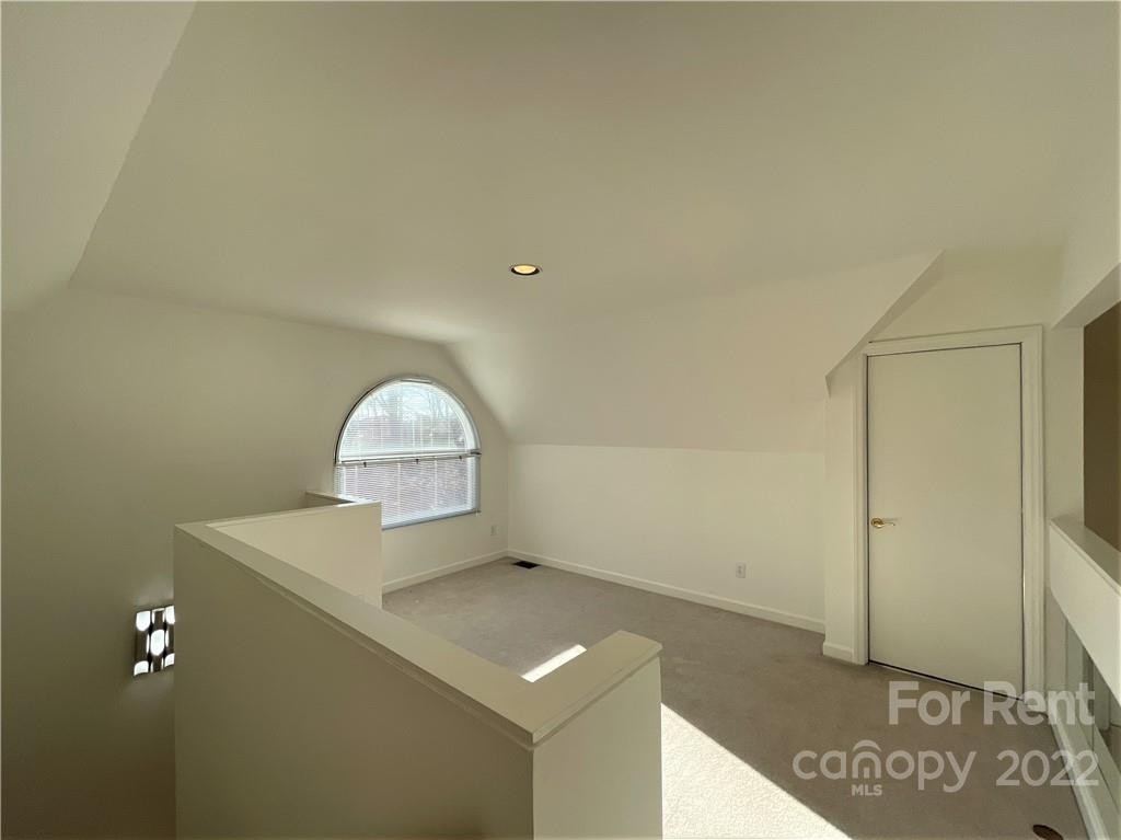 2119 Phoenix Place - Photo 20