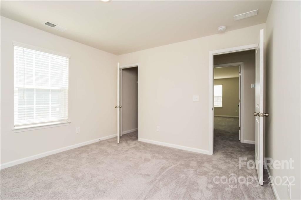 15126 Lake Ridge Road - Photo 11