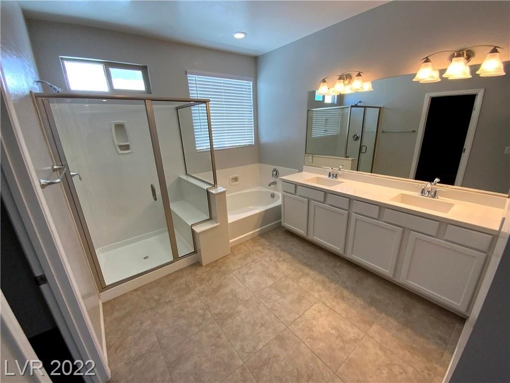 9726 Canyon Landing Avenue - Photo 20