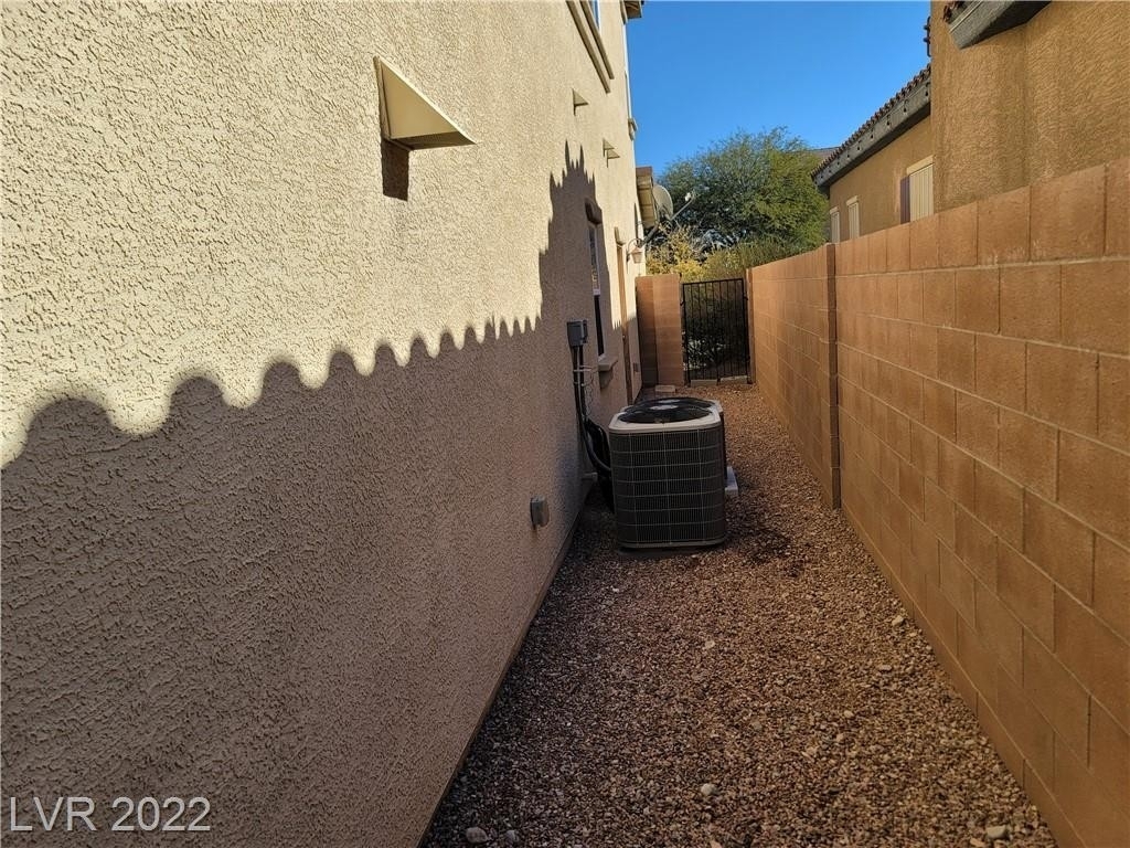 6647 Brooklyn Heights Street - Photo 11