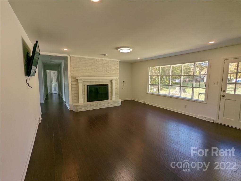 416 Chestnut Lane - Photo 3