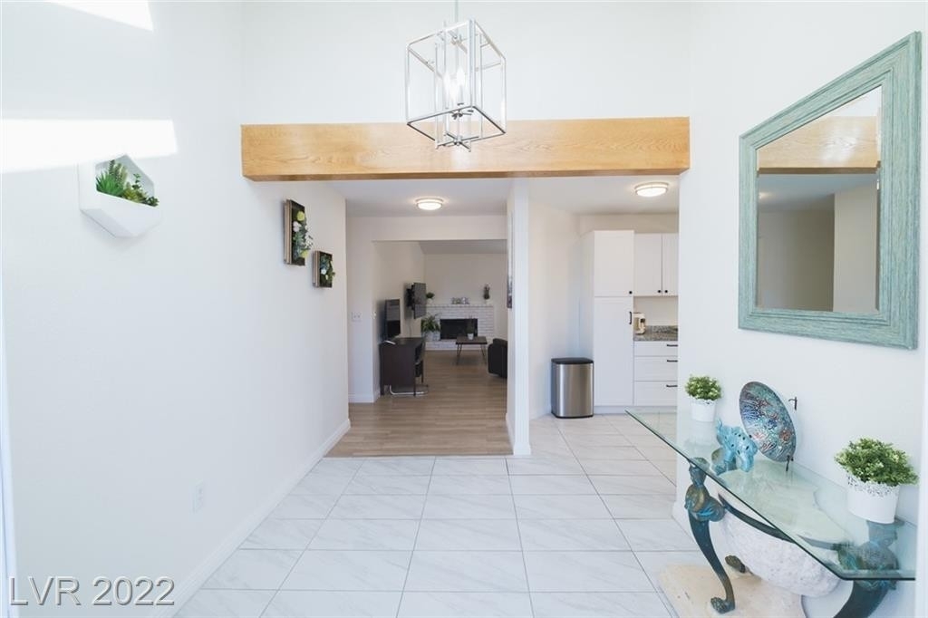 7913 Redbutte Avenue - Photo 2