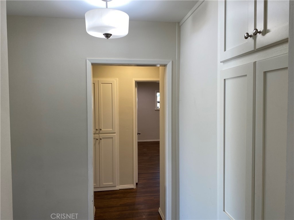 14044 Sylvan Street - Photo 12