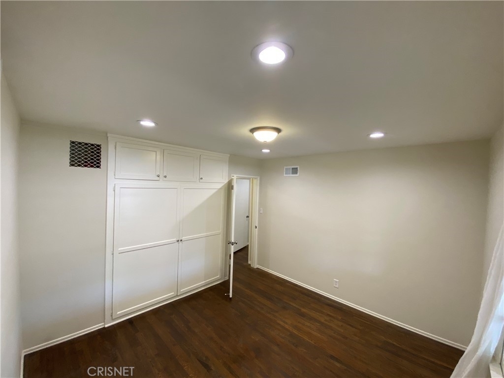 14044 Sylvan Street - Photo 20