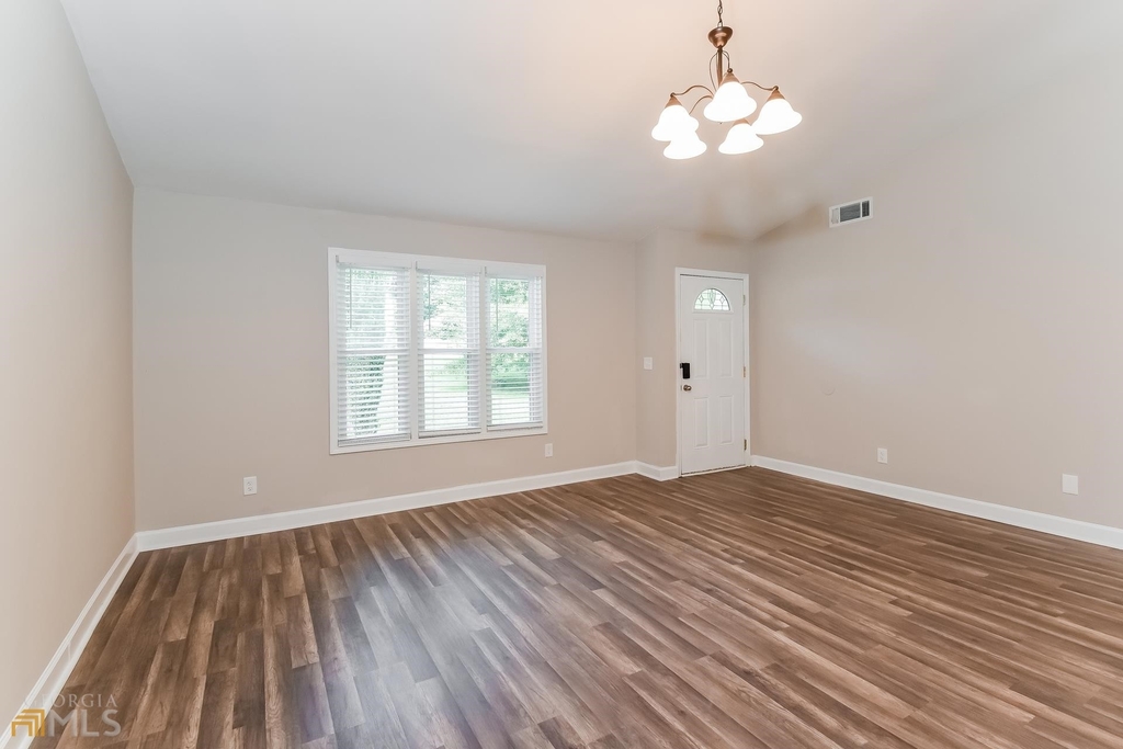 116 Sunnybrook - Photo 1