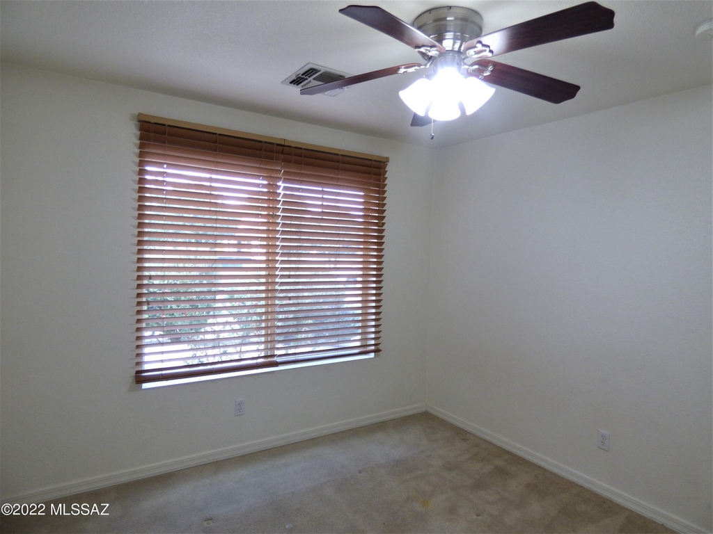 85 S Orpheum Way - Photo 13