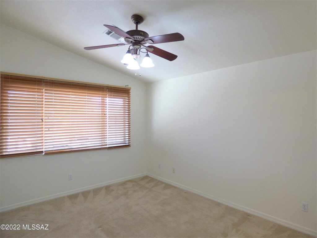 85 S Orpheum Way - Photo 15