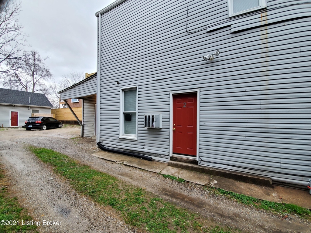 1805 Frankfort Ave - Photo 36