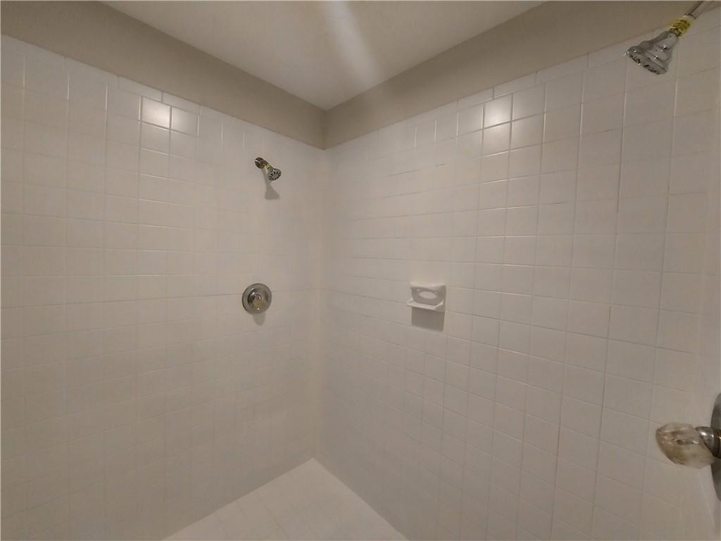 4837 Castlewood Drive Sw - Photo 33